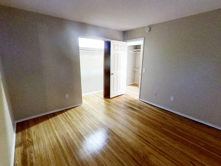 154 Woodhill Dr #3 — Photo 8