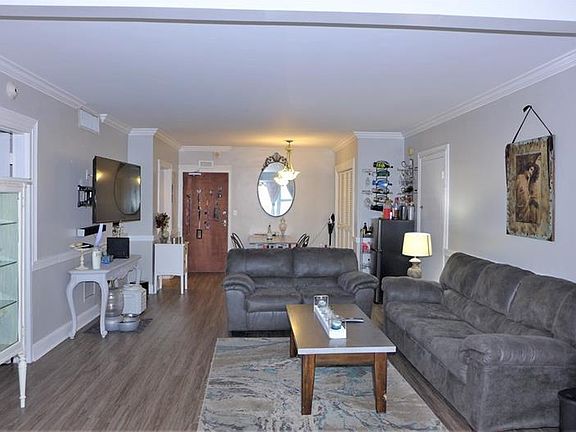4th image of 4040 Galt Ocean Dr #1005