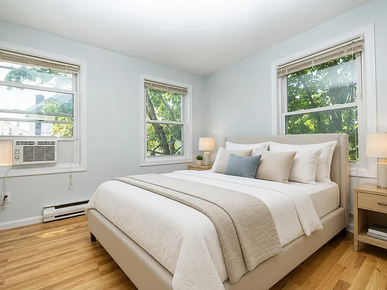 19 Dalrymple St #2 — Photo 4