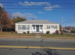 249 Tarkiln Hill Rd, New Bedford, MA 02745