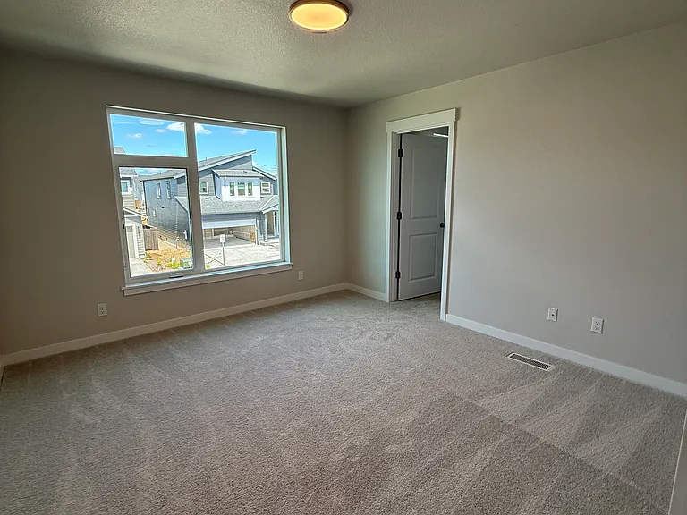 9039 S 2nd Ln — Photo 10