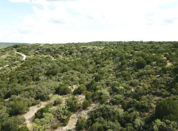 3rd image of Fm 1028