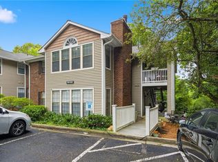 619 Barrington Hills Dr, Sandy Springs, GA 30350