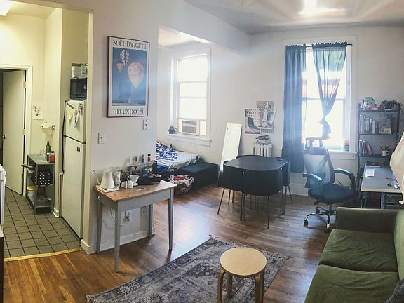 2nd image of 2618 Grove Ave APT 207