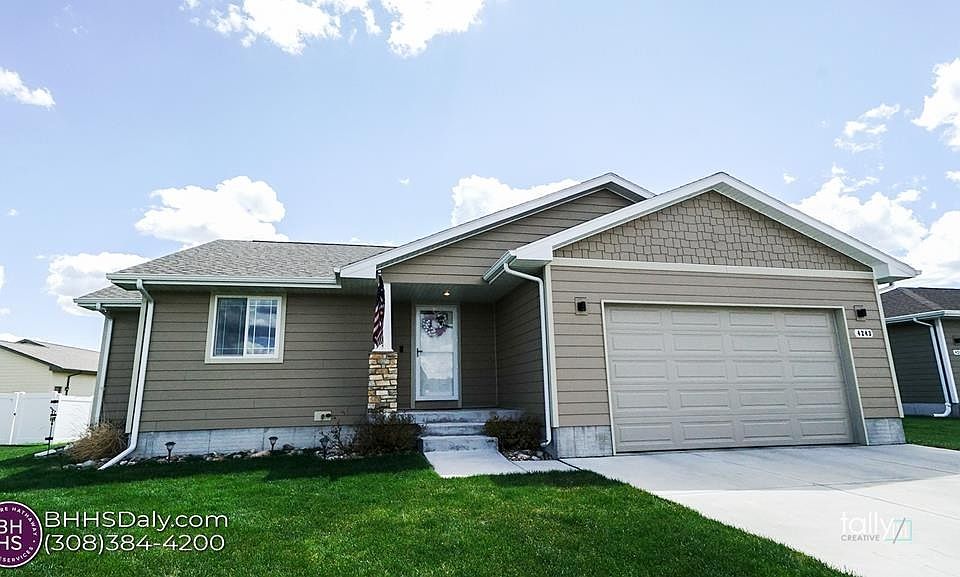 1st image of 4243 Yarrow Dr