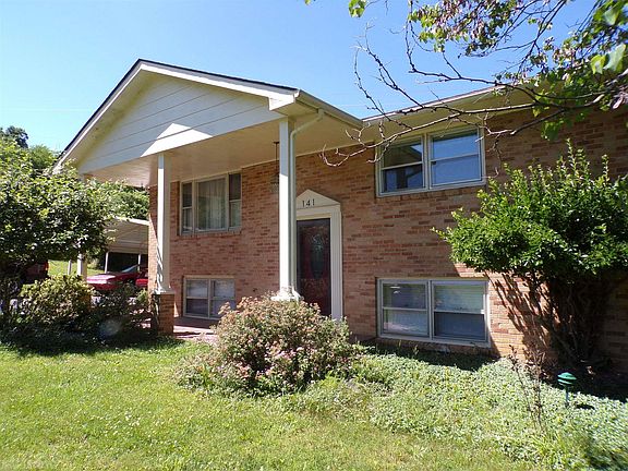 3rd image of 141 Lovely Mount Dr