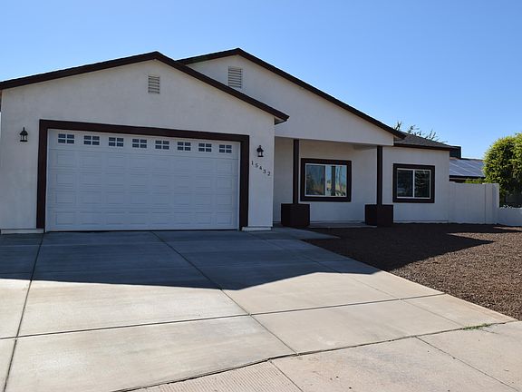 2nd image of 15432 N Jerry St