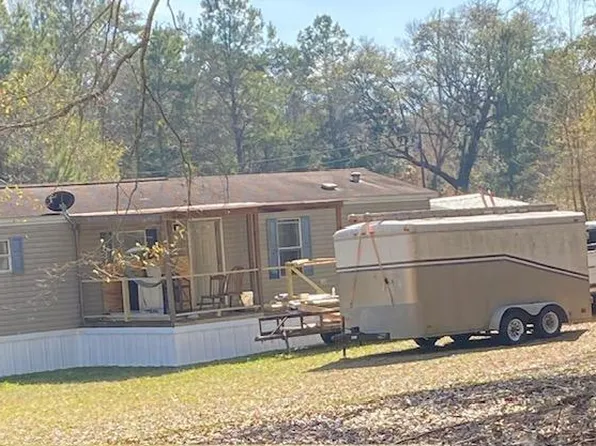 54072 Galloway Rd E #R, Bogalusa, LA 70427