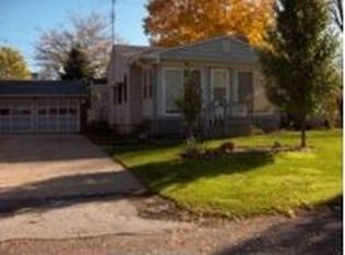 817 Eason Ct, La Porte, IN 46350