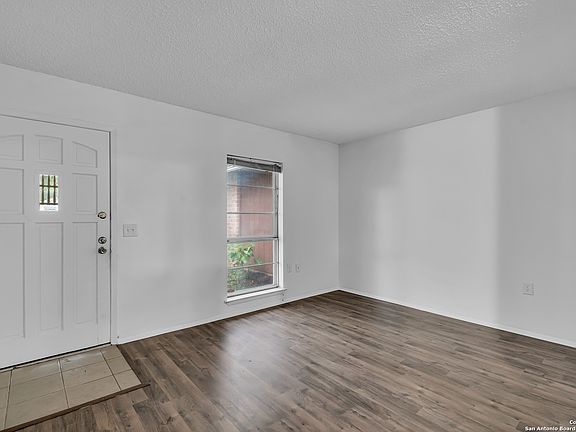 4th image of 4711 EL VEDADO ST