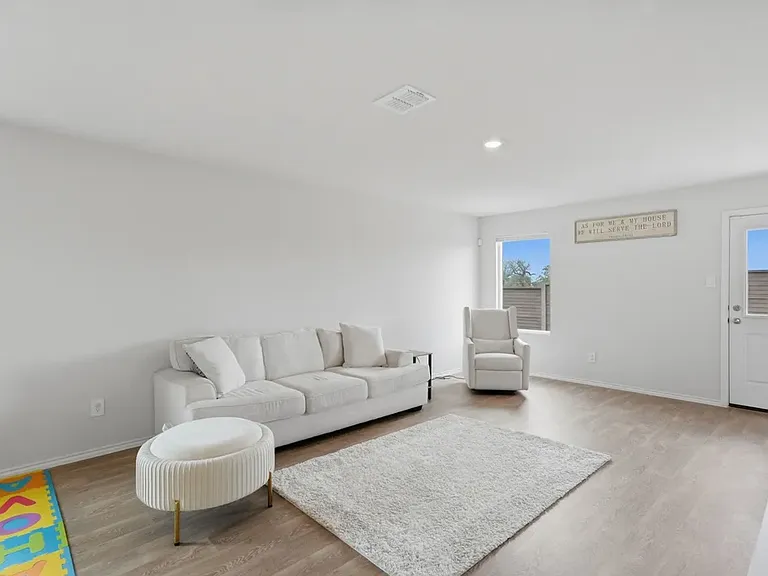 303 Wild Goose Dr — Photo 14