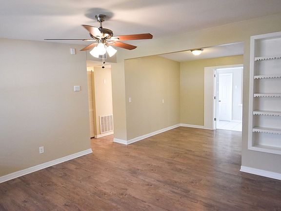 5th image of 887 Lormann Cir