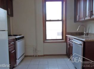 216 14th St, Brooklyn, NY 11215