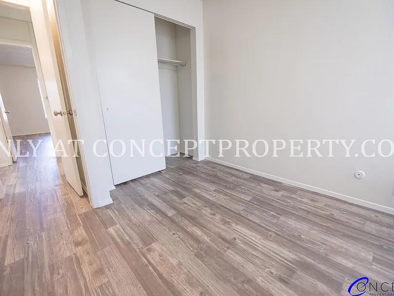 Foothill Terrace — Photo 186