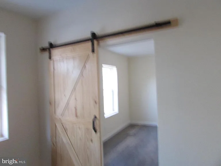20 Pine St — Photo 10