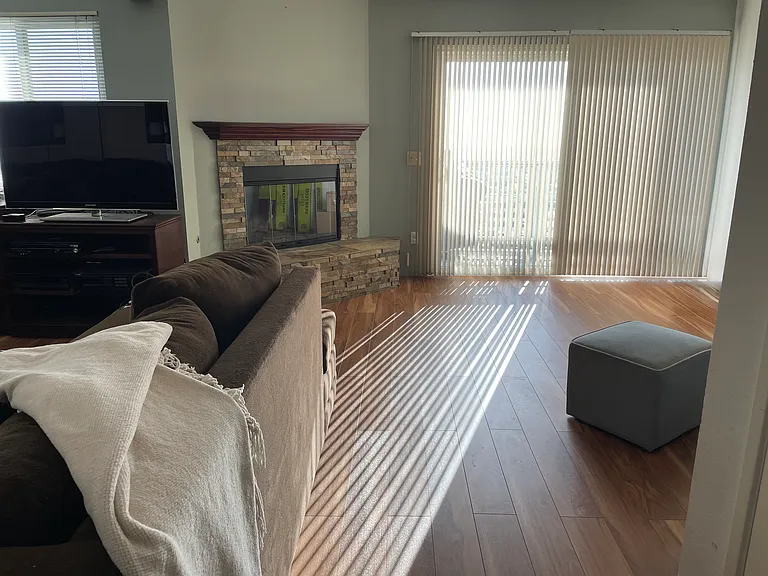 10845 Scripps Ranch Blvd — Photo 2
