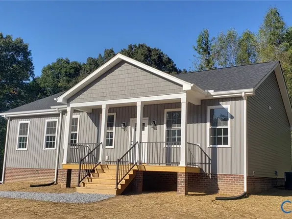 5951 Pot Rock Ln, Jetersville, VA 23083