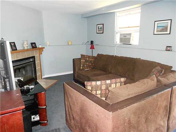5th image of 2 Truman Ct