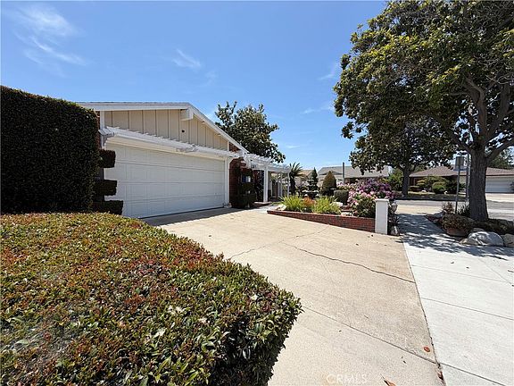 2nd image of 2512 W Fulcrum Pl