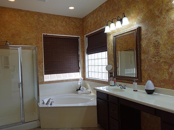 5th image of 43578 W Askew Dr