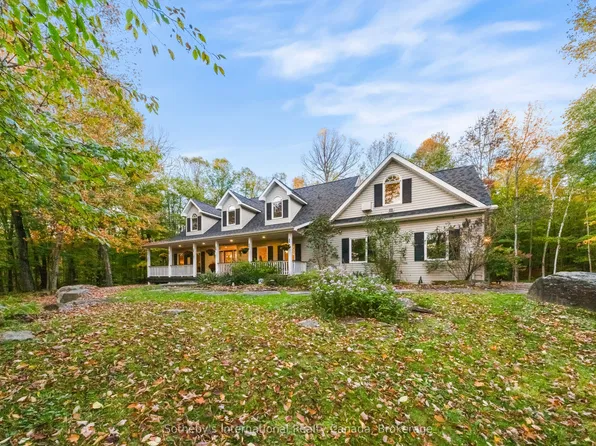 1259 Golf Course Rd, Huntsville, ON P1H 2J6