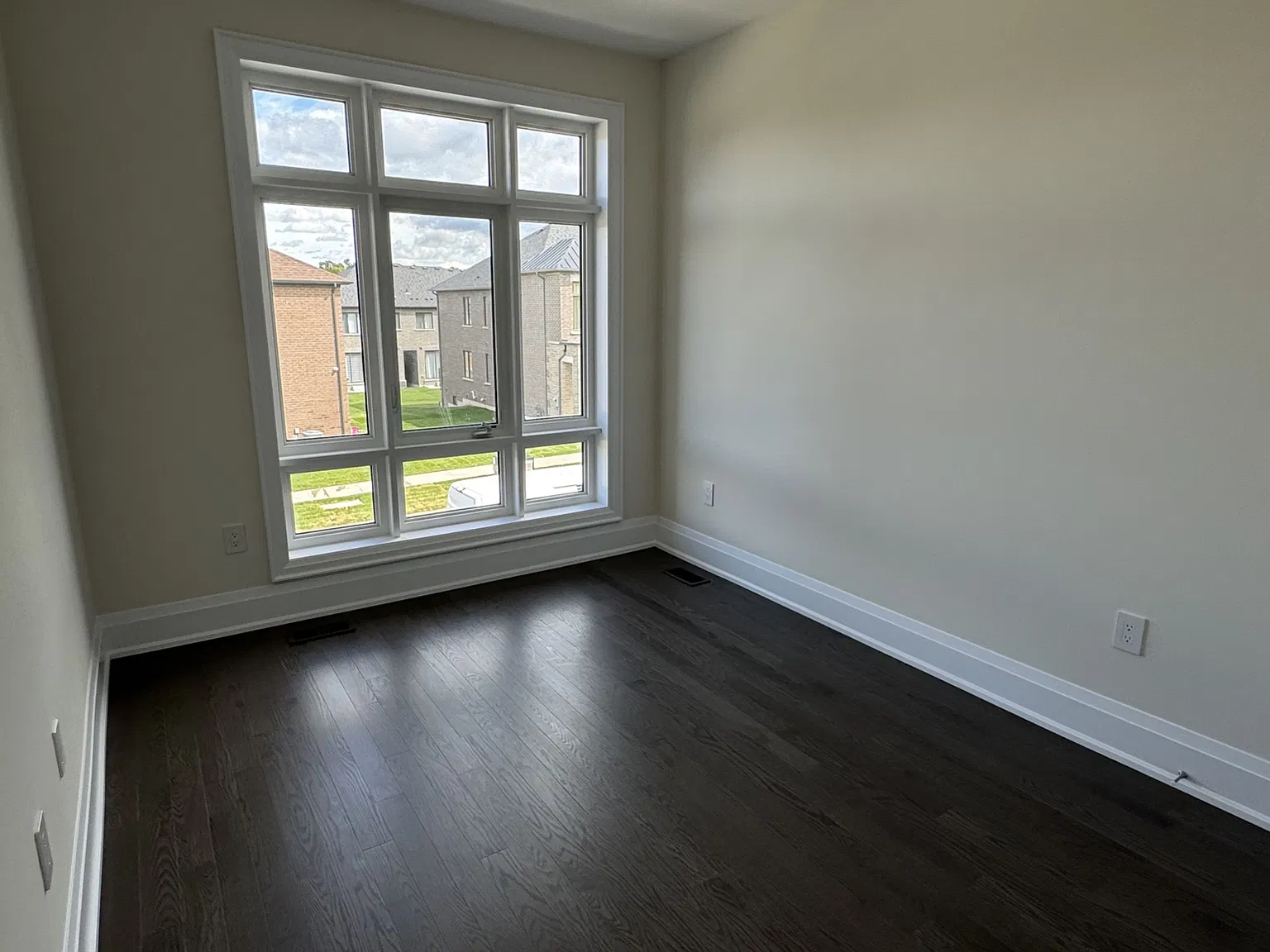 3 bed, $3,600 — Photo 4