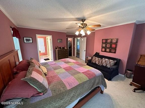 2nd image of 1865 Oak Harbor Dr SW