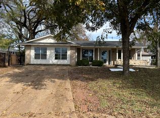 4549 Image Pl, Dallas, TX 75211