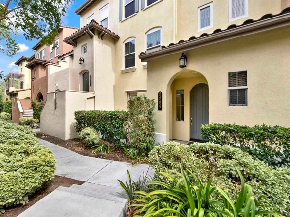2552 Escala Cir, San Diego, CA 92108