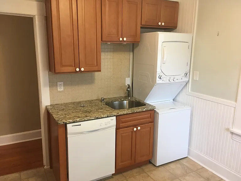 58 Buena Vista Ave #2 — Photo 4