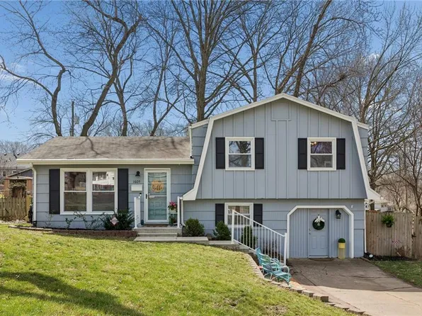 1605 NE 62nd Ter, Kansas City, MO 64118