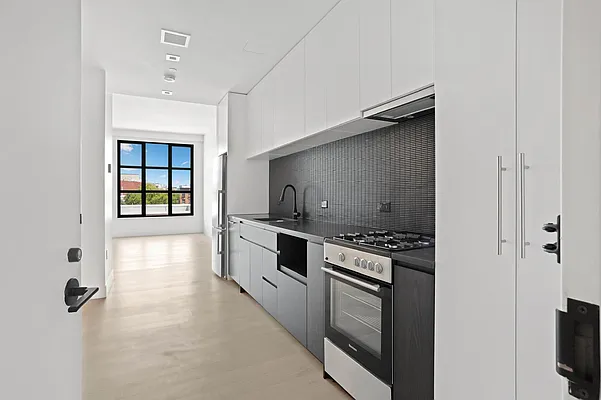 Rented by Home by Choice LLC | media 13