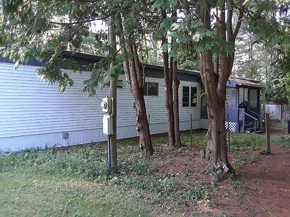 3rd image of 46 Birch Ave