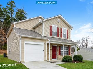 5082 Joshua Way Ln, Winston Salem, NC 27105