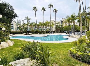 5500 Owensmouth Ave APT 218, Woodland Hills, CA 91367
