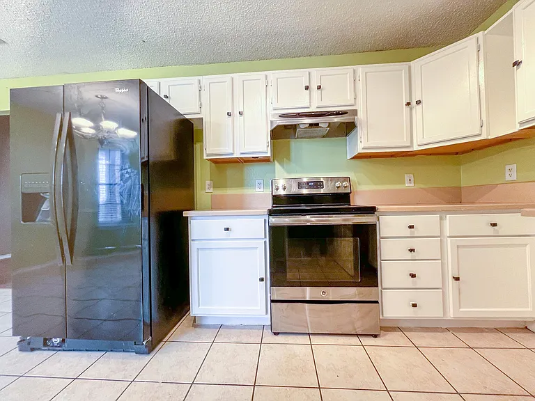 3406 Bamboo Ln — Photo 7
