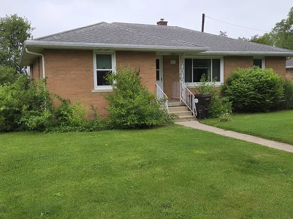 405 W Randolph St, Heyworth, IL 61745