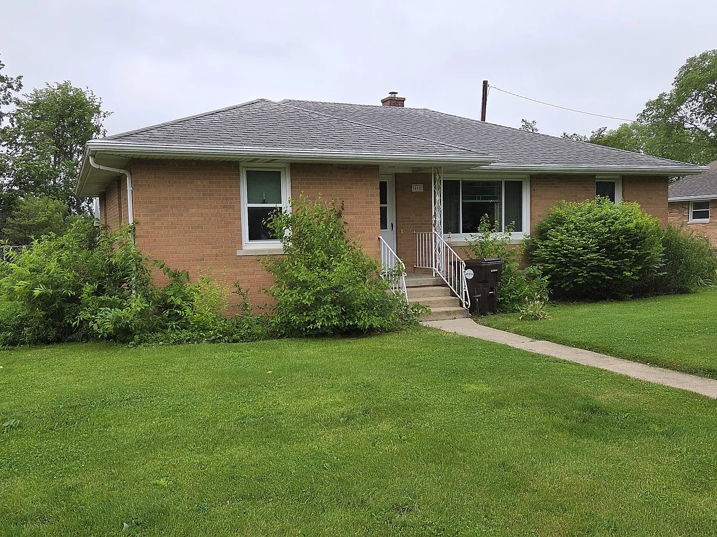 405 W Randolph St photo 1