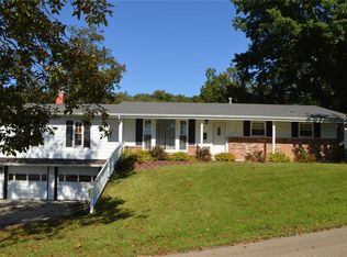 410 Redwood Dr, Festus, MO 63028