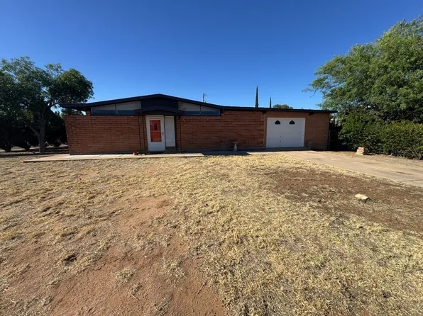 4501 Pine Tree Dr, Sierra Vista, AZ 85635