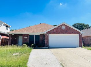 3420 Autumn View Dr, Grand Prairie, TX 75050