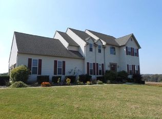 501 Sunblaze Ln, Cochranville, PA 19330