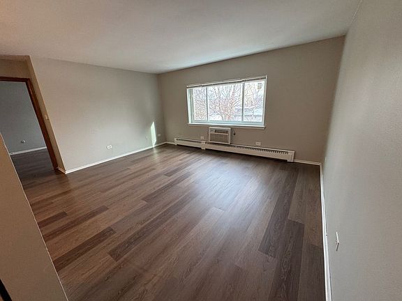 4th image of 805 N Court St #207