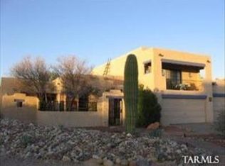 8050 N Tosca Pl, Tucson, AZ 85741