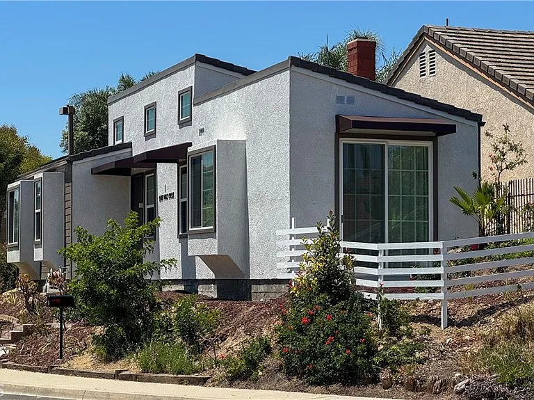 1 Quiet Hills Cir — Photo 29