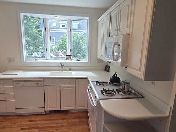 2nd image of 16 Columbia Ave