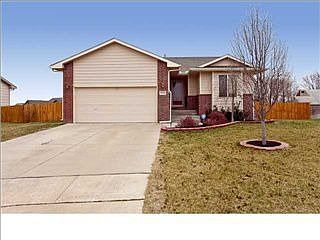 1st image of 1714 N Black Oak Ct