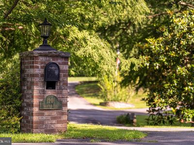 1201 Crayton Rd, Herndon, VA, 20170
