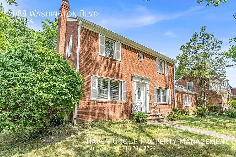 4089 Washington Blvd, University Hts, OH 44118- Spacious 3-bed 2.5-bath single-family home! — Photo 2
