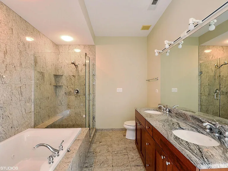 1355 W Washington Blvd #6B — Photo 15